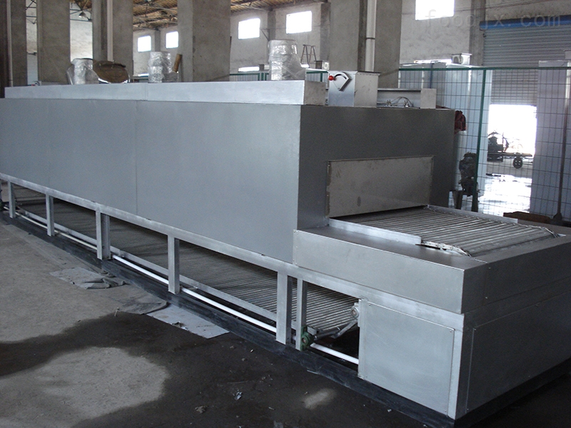 隧道烘箱 食品机械设备中的高效干燥技术